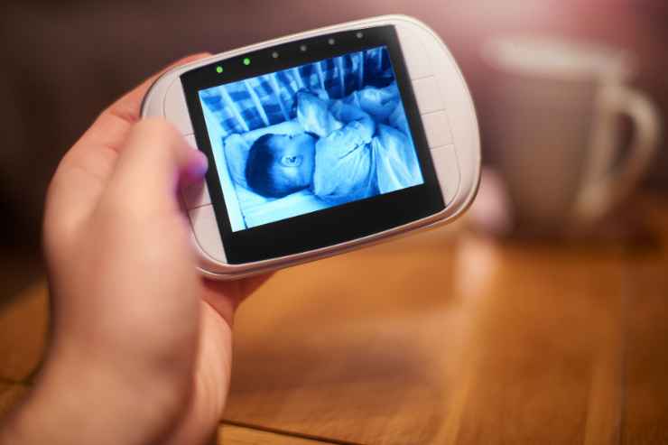 Baby monitor per la cameretta del neonato