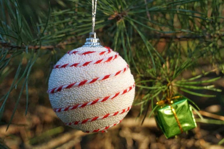 Come Decorare Le Palline Di Polistirolo Per Natale Idee Creative