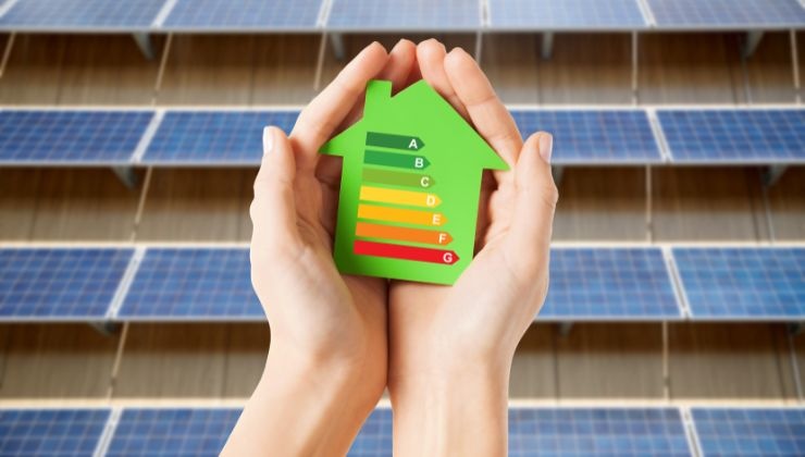 Case green ecco le nuove regole dell'Europa, obbligo pannelli solari