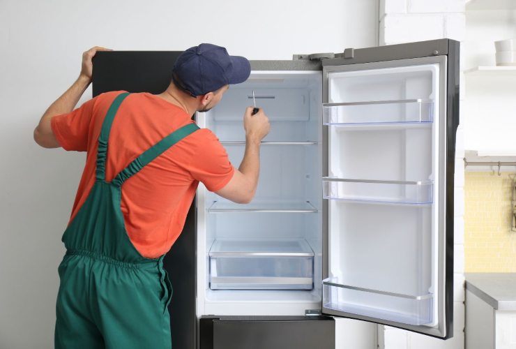 Perché il frigo non va usato subito dopo l'installazione