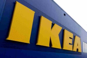 armadio IKEA per ripostiglio o casa al mare