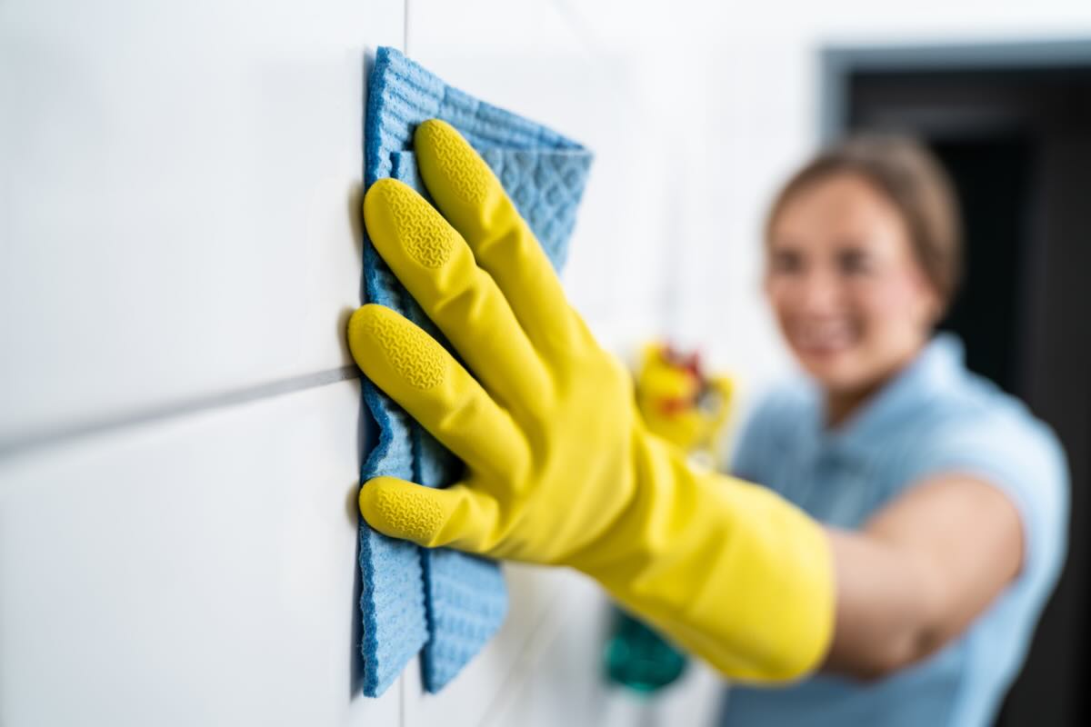 trucco contro guarnizioni di casa ingiallite