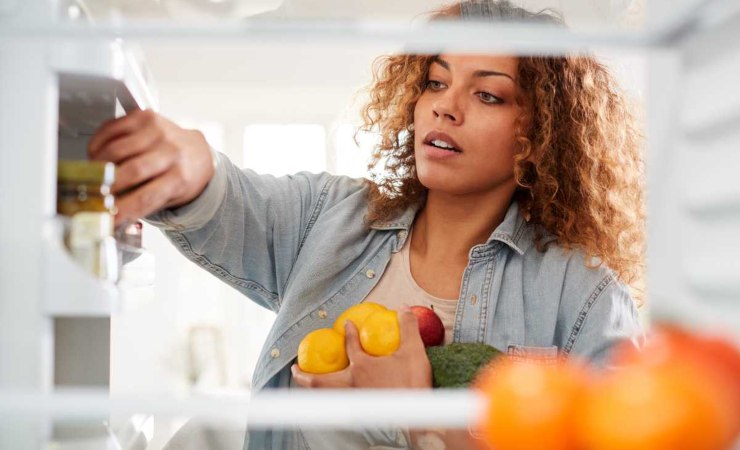 Cosa fare durante un blackout per evitare di buttare il cibo in frigo