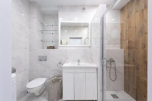 Bagno con box doccia