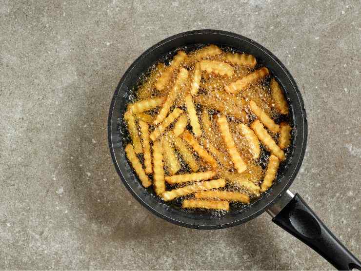 pianta per eliminare puzza di fritto da casa