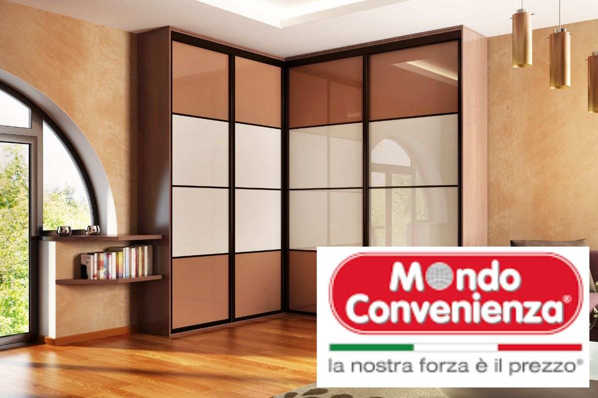 Armadio e scritta mondo convenienza