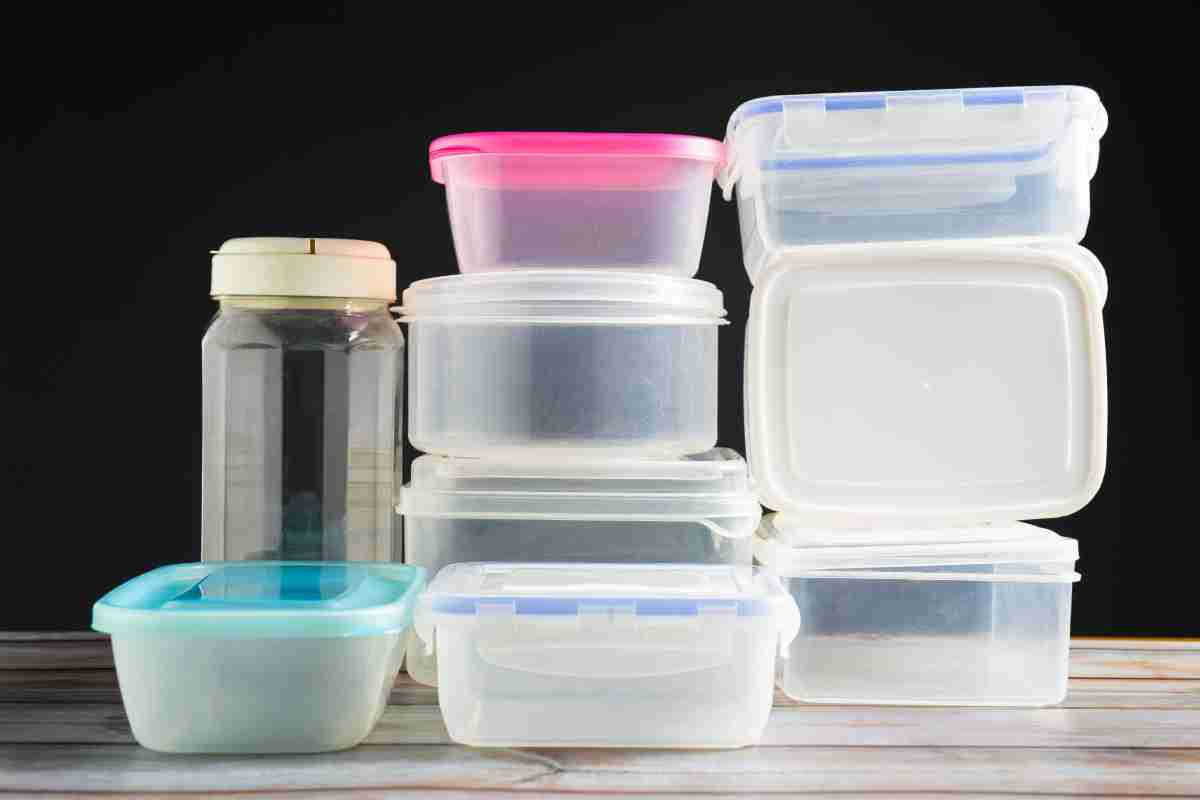 contenitori in plastica per alimenti