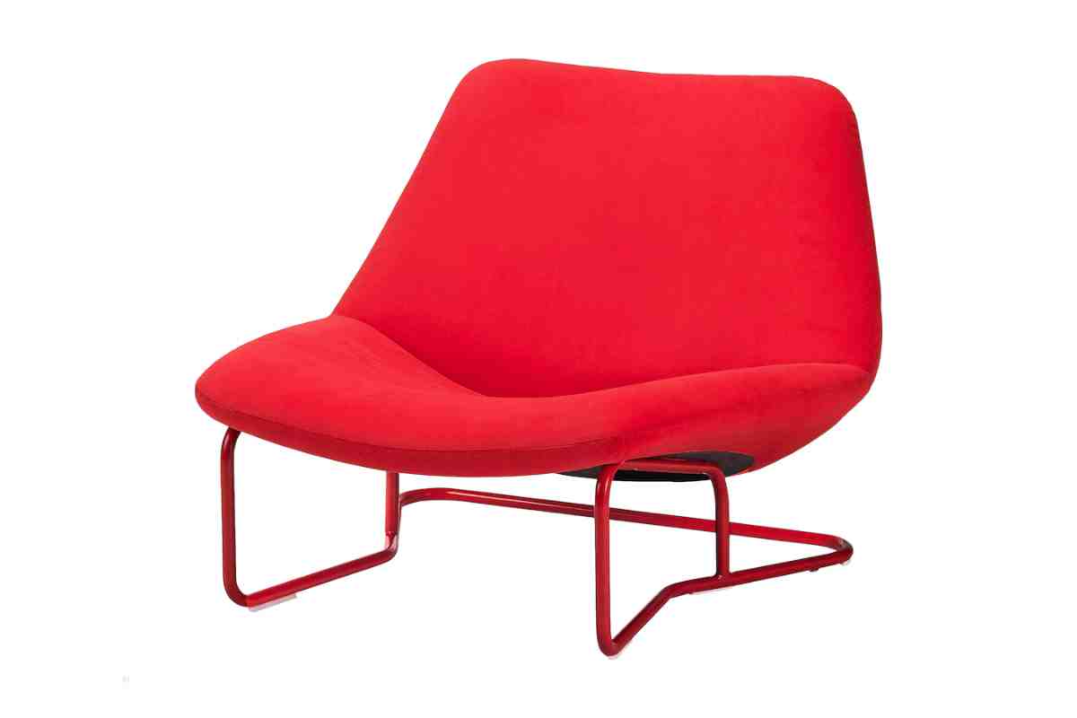 Poltrona SOTENÄS Ikea di colore rosso