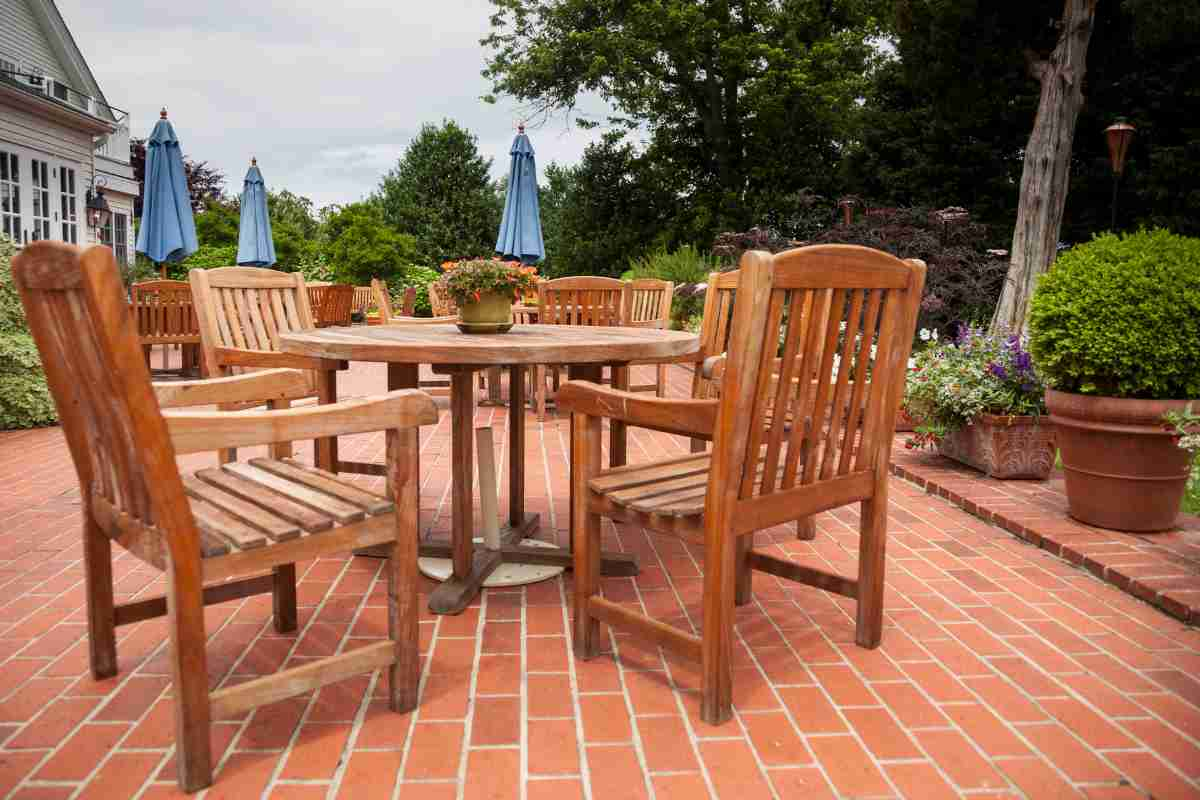 Mobili da giardino in legno di teak 