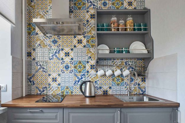 15 squisite decorazioni da parete per arricchire la cucina con